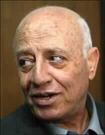 Palestinian Boy Killed in Hebron, US Wants Qorei to Tame Palestinian Fighters