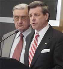 Iraqi Council Agrees on Kurdish Self-Rule