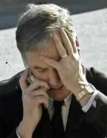 Howard Dean Quits US Presidential Race