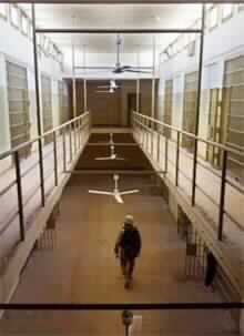 World Raps US over Abuse of Iraq Prisoners