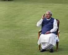 Vajpayee Quits as India